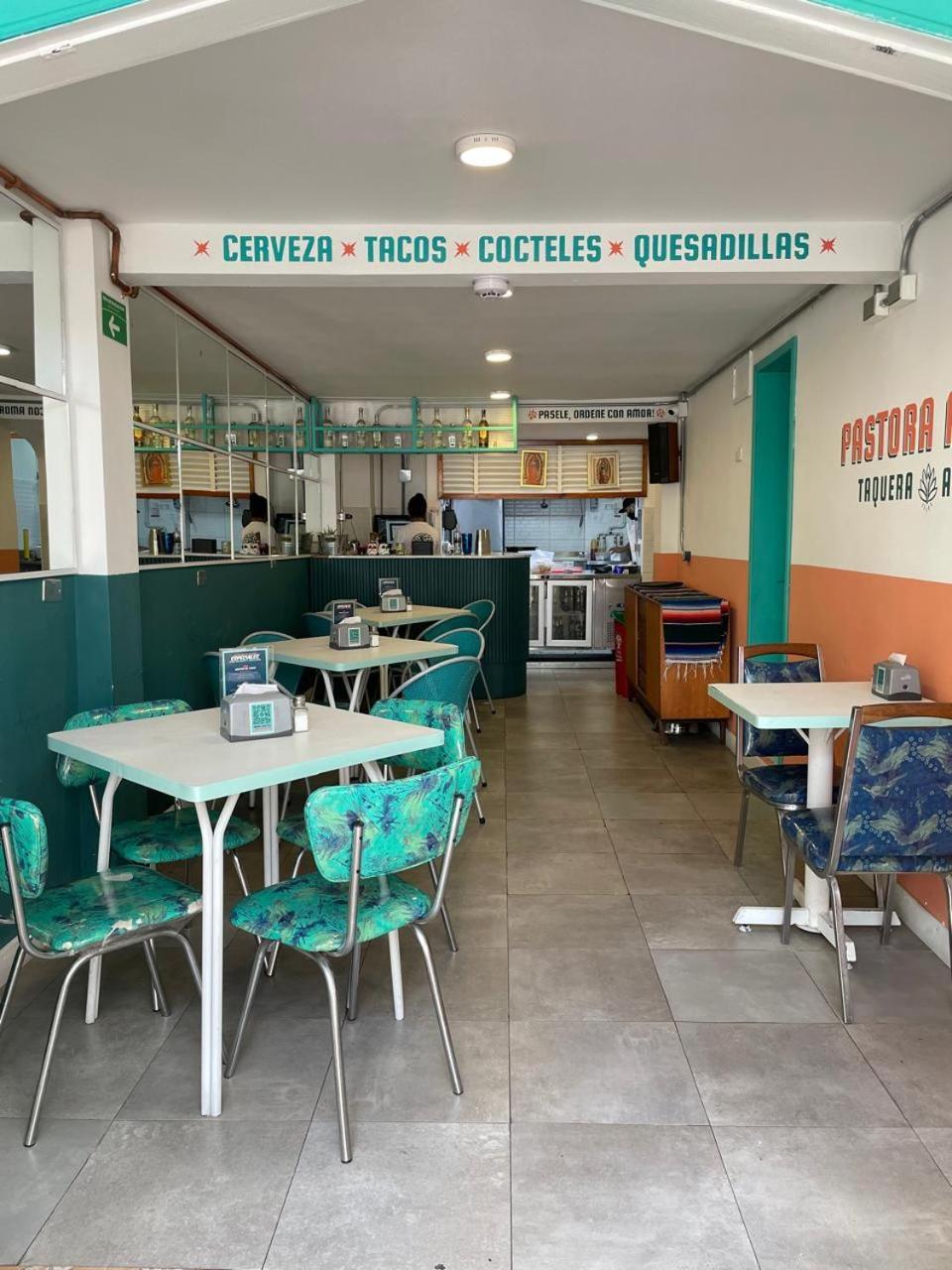 Marietta - House Of Social Travellers Hostel Bogota Exterior photo